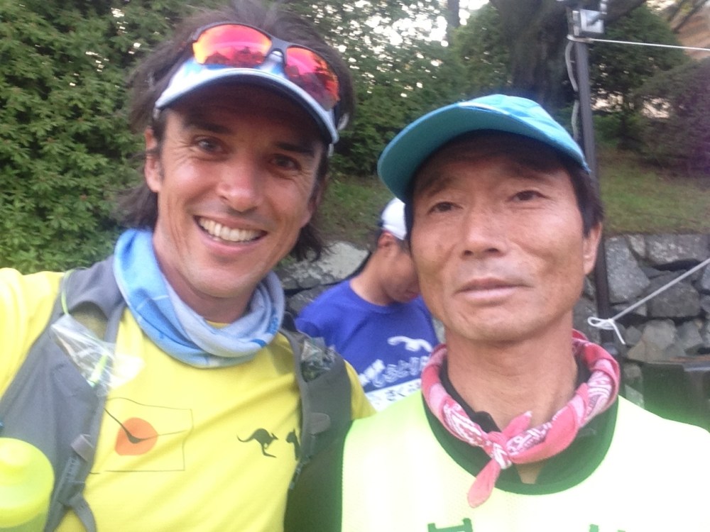 I really liked this Korean runner. He didn't say much, he ran fast, and he only smiled when the job was done. Opposites attract :) PS Note also the awesome Japanese Hoka logo Jess came up with and the English bull terrier notably bigger than the kangaroo - a coat of arms in honour of our Australianness and our superdog, Kitty.